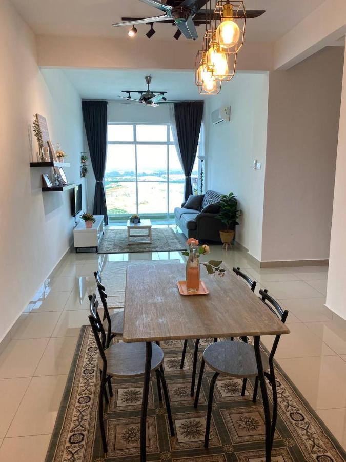 Family Stay, Sepang Klia, Free 2 Parking&Unifi Exterior foto